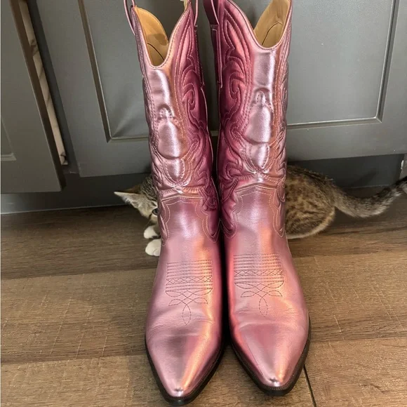 Glamorous pink metallic cowboy boots - Picture 3 of 6